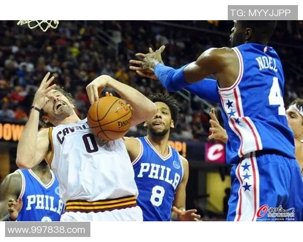 央视网骑士与老鹰激战正酣谁能在这场对决中笑到最后